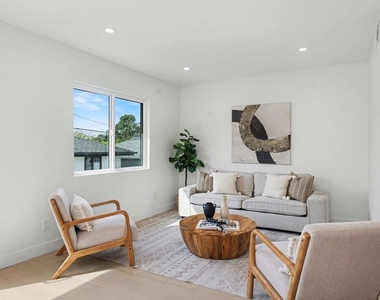2831 Overland Avenue - Photo Thumbnail 18