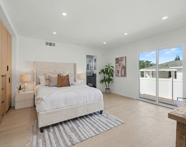 2831 Overland Avenue - Photo Thumbnail 24