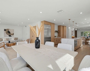 2831 Overland Avenue - Photo Thumbnail 16