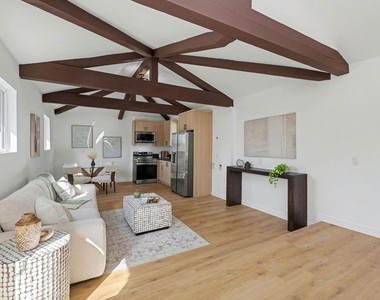 2831 Overland Avenue - Photo Thumbnail 30