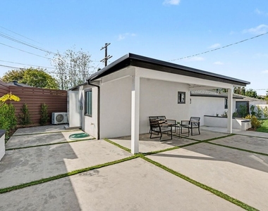 2831 Overland Avenue - Photo Thumbnail 46