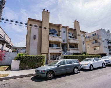 3910 Moore Street - Photo Thumbnail 20