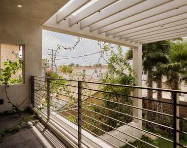 2801 Sanborn Avenue - Photo Thumbnail 18