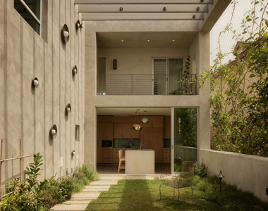 2801 Sanborn Avenue - Photo Thumbnail 16