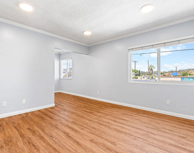 2804 Workman Street - Photo Thumbnail 7