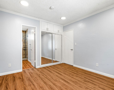 2804 Workman Street - Photo Thumbnail 12