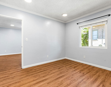 2804 Workman Street - Photo Thumbnail 14