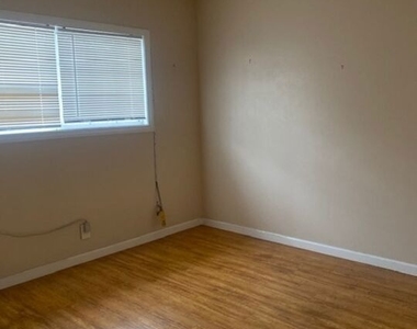 20412 Enadia Way - Photo Thumbnail 15