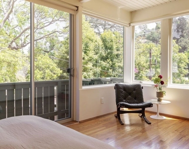 8322 Ridpath Drive - Photo Thumbnail 10