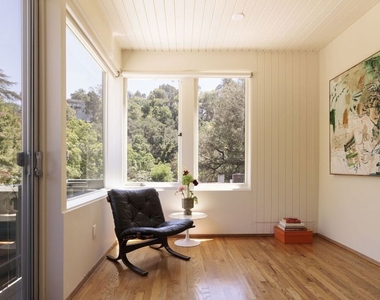 8322 Ridpath Drive - Photo Thumbnail 11
