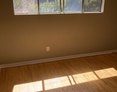 1646 Franklin Street - Photo Thumbnail 13