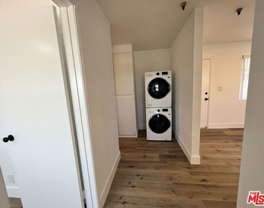 11430 Cedar Avenue - Photo Thumbnail 43