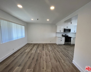 11430 Cedar Avenue - Photo Thumbnail 46