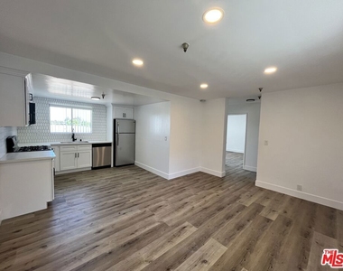 11430 Cedar Avenue - Photo Thumbnail 36