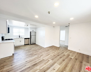 11430 Cedar Avenue - Photo Thumbnail 31