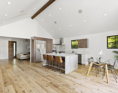 8700 Dorrington Avenue - Photo Thumbnail 6