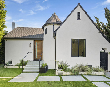 8700 Dorrington Avenue - Photo Thumbnail 2