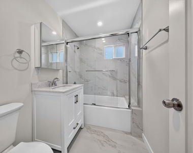 1615 S Adams Street - Photo Thumbnail 19