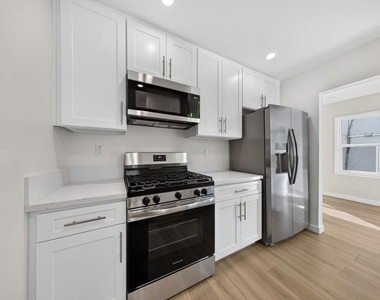 1615 S Adams Street - Photo Thumbnail 7