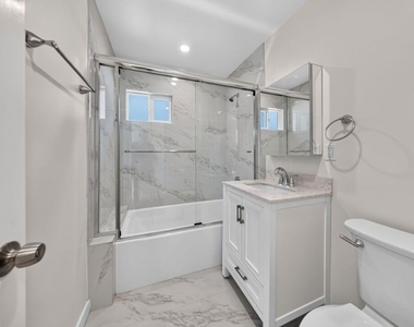 1615 S Adams Street - Photo Thumbnail 16