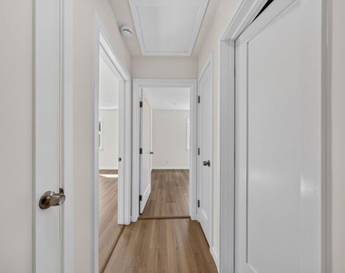 1615 S Adams Street - Photo Thumbnail 11