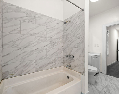926 S Mariposa Avenue - Photo Thumbnail 9