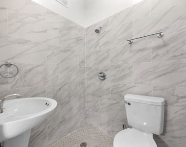 926 S Mariposa Avenue - Photo Thumbnail 7