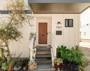 740 N Dillon Street - Photo Thumbnail 21