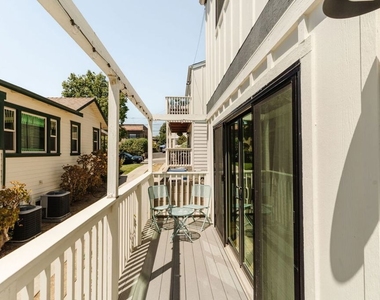 740 N Dillon Street - Photo Thumbnail 10