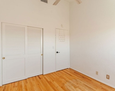 740 N Dillon Street - Photo Thumbnail 18