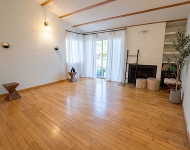 1336 Yale Street - Photo Thumbnail 5