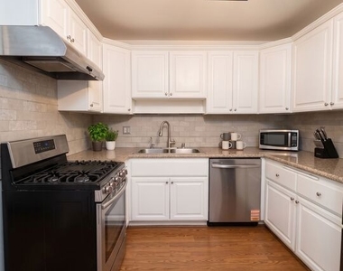 1336 Yale Street - Photo Thumbnail 3