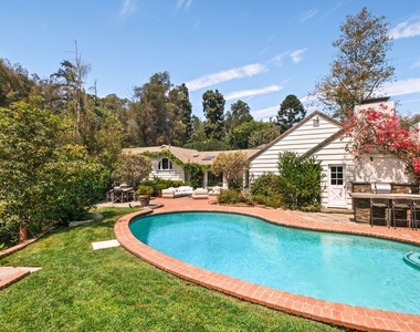 251 N Layton Drive - Photo Thumbnail 21