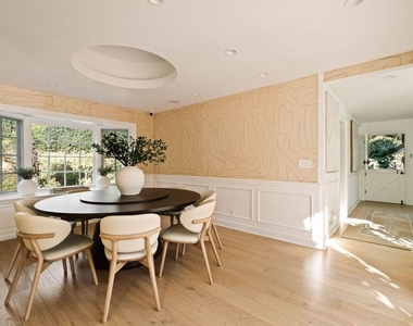 251 N Layton Drive - Photo Thumbnail 9