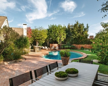 251 N Layton Drive - Photo Thumbnail 20