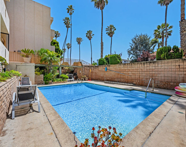 833 5th Street - Photo Thumbnail 15