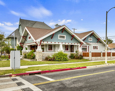 3628 Arlington Avenue - Photo Thumbnail 2