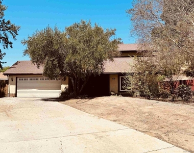 1748 Bourke Place - Photo Thumbnail 6