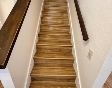 1748 Bourke Place - Photo Thumbnail 4