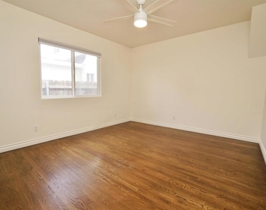 2523 Pergl Street - Photo Thumbnail 15