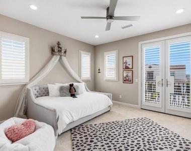 4720 Borden - Photo Thumbnail 18