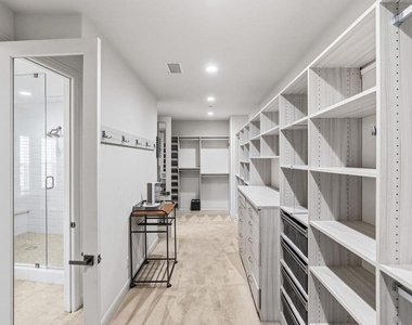 4720 Borden - Photo Thumbnail 15