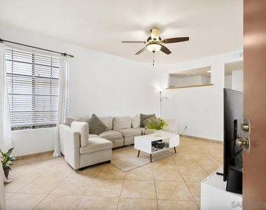 4035 Carmel View Road - Photo Thumbnail 11