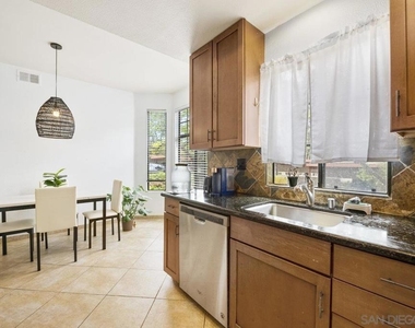 4035 Carmel View Road - Photo Thumbnail 10