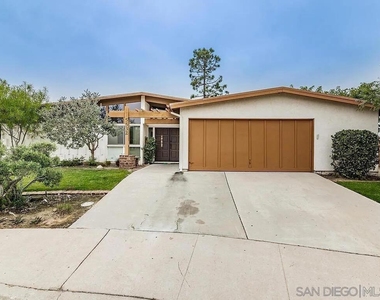 5532 Soderblom Ct - Photo Thumbnail 1