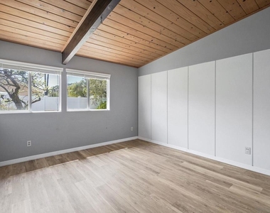5532 Soderblom Ct - Photo Thumbnail 23