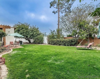 5532 Soderblom Ct - Photo Thumbnail 4