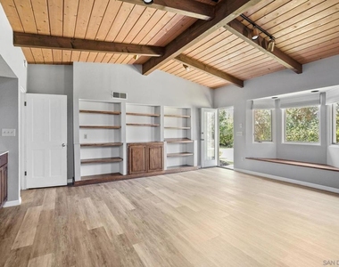 5532 Soderblom Ct - Photo Thumbnail 20