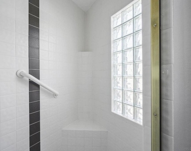 5532 Soderblom Ct - Photo Thumbnail 16