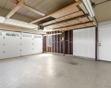 5532 Soderblom Ct - Photo Thumbnail 17